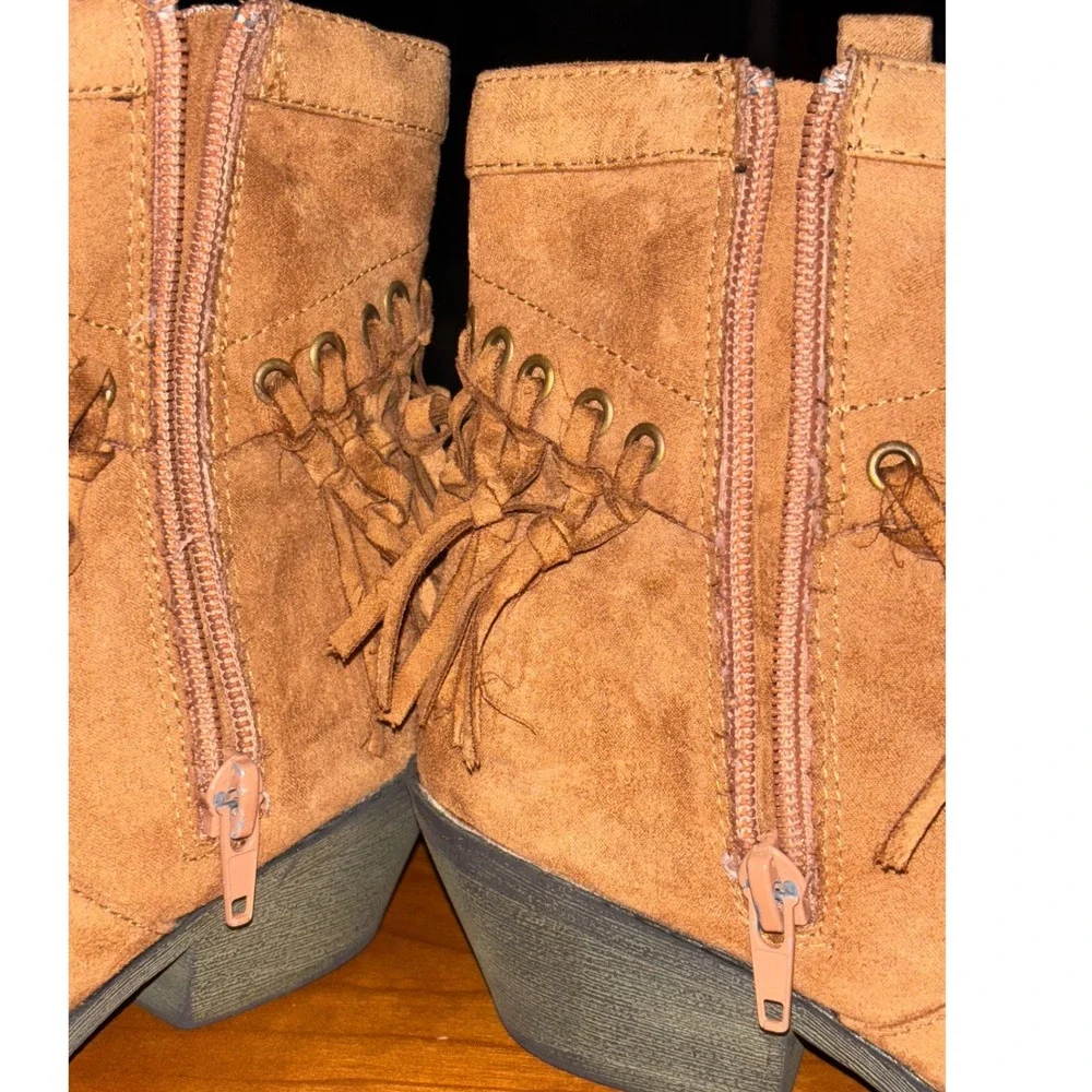 Factory #19 nice boots